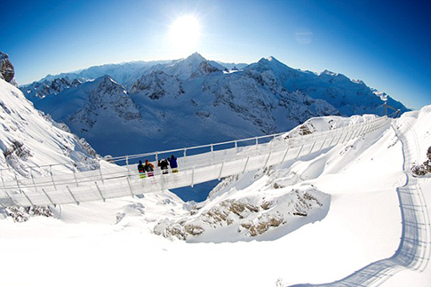 suspension-bridge-swiss-alps-elite-daily-1