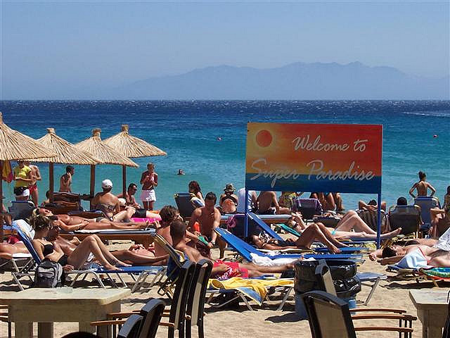 Beach Bars in Greece: superparadise