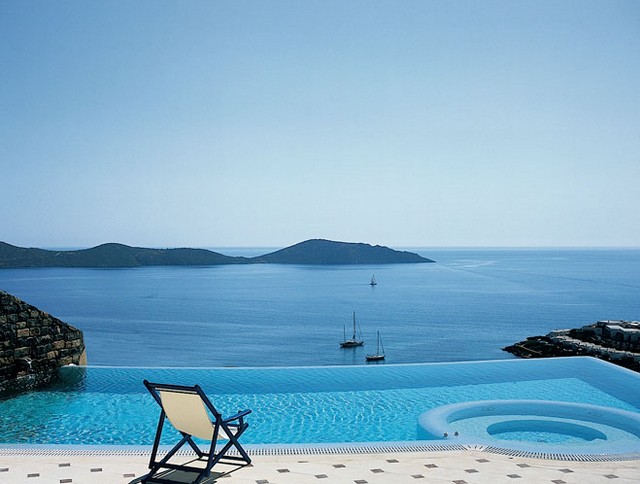 Holidays: Elounda, Crete