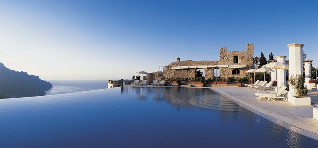 Holidays: Hotel Caruso Italy