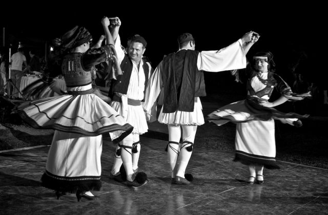 dance Crete holidays