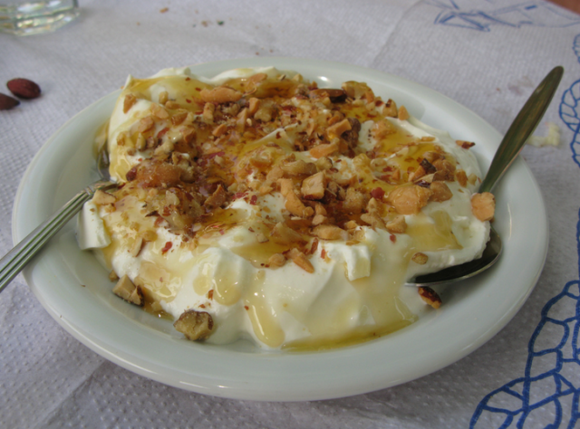 honey-Crete holidays